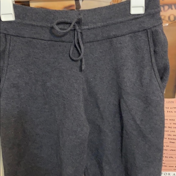 Zara sweatpants - Picture 3 of 7